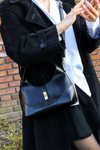 Classic Handbag | LIZ (Black)