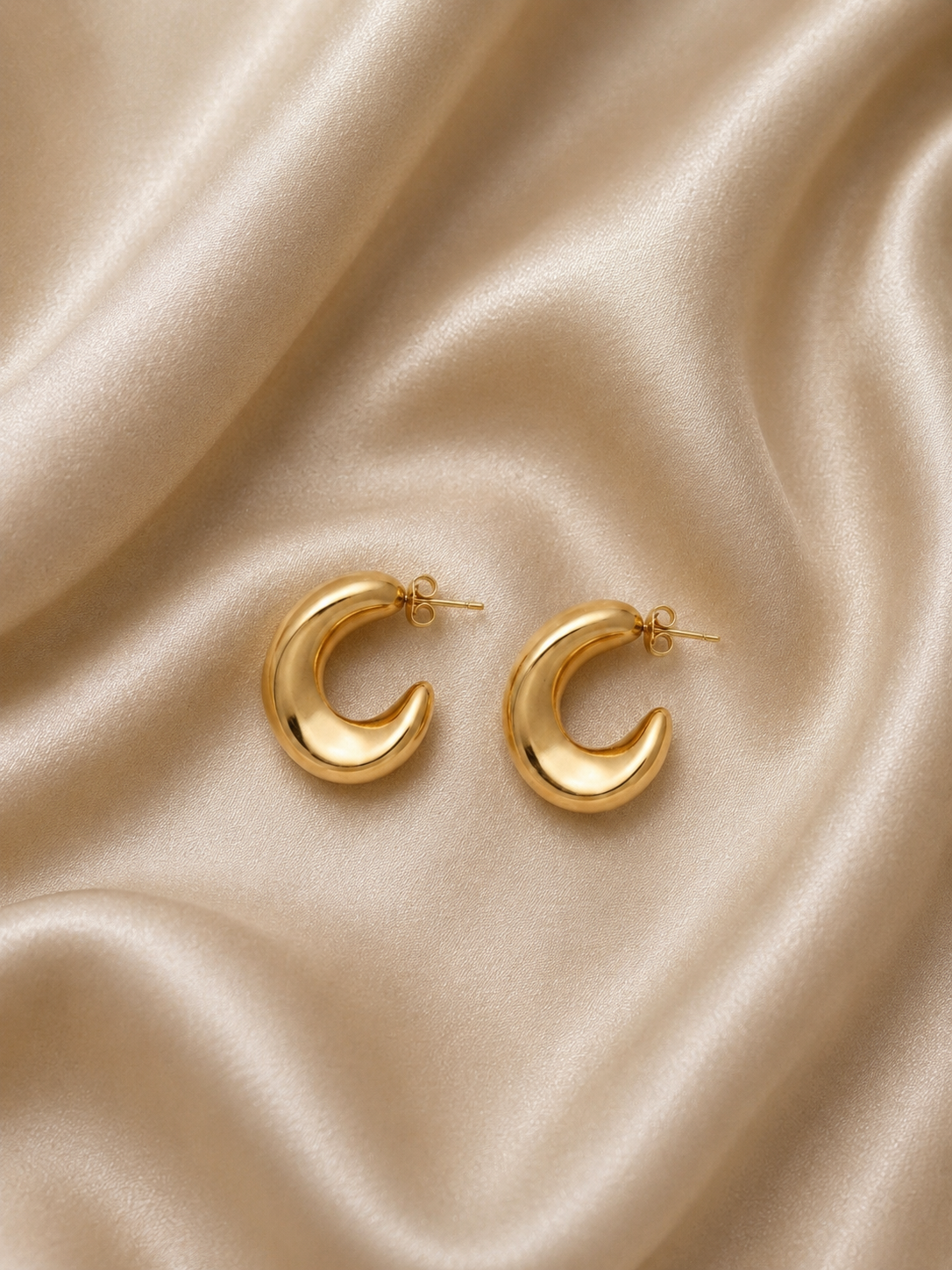Olivia Earrings