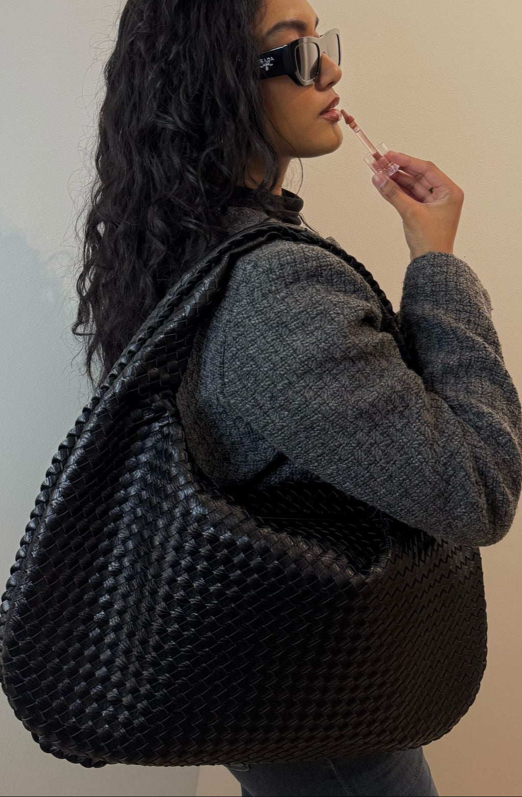 Woven Large Handbag | APRIL (Black)